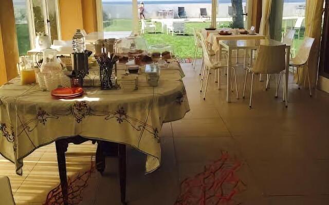 SUITEBEACH b&b and resort