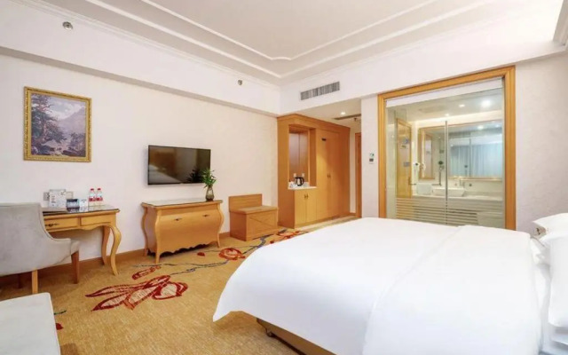 Venus International Hotel(Dongguan Songshan Lake Huawei University Store)