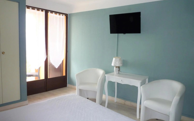 Hotel Celine