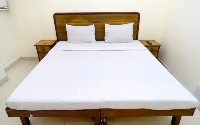 Spot On 38670 Hotel Diamond