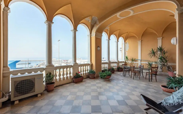 Sea View House Next to Genova Waterfront