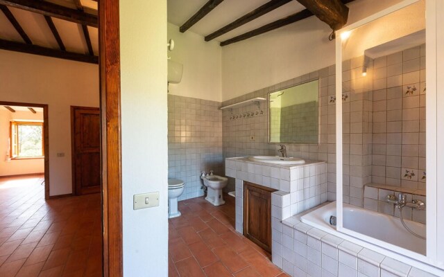 Beautiful Home in Massa Marittima GR With 4 Bedrooms and Wifi