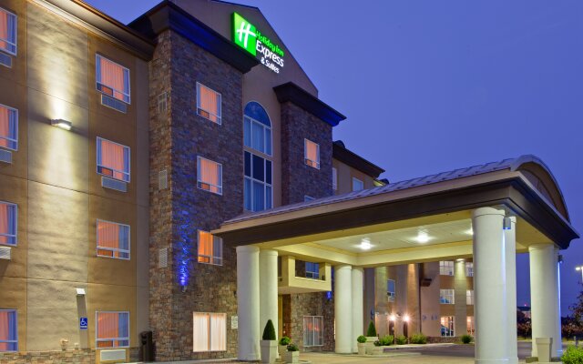 Holiday Inn Express Airport-Calgary, an IHG Hotel