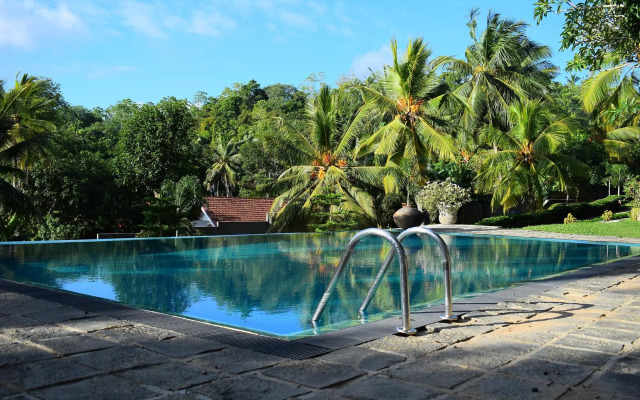 Romaya Villa
