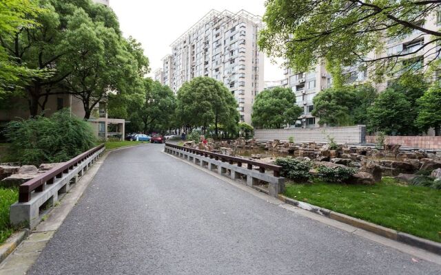 Good Time Travellers Inn- Shanghai New International Expo Apartment