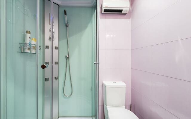 Apartamentos con patio junto a la catedral by Toledo AP
