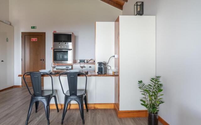 Rochão Village by Rent2U, Lda