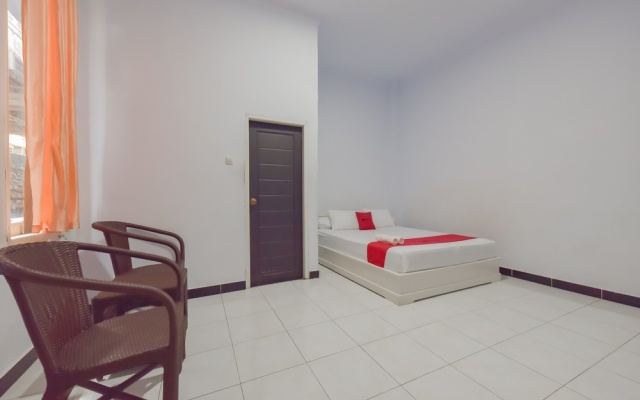 RedDoorz Syariah near Ramayana Mall Tarakan – Guest Rooms – Tarakan