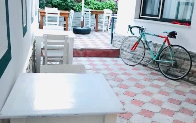 Adadaki Evimiz Bozcaada