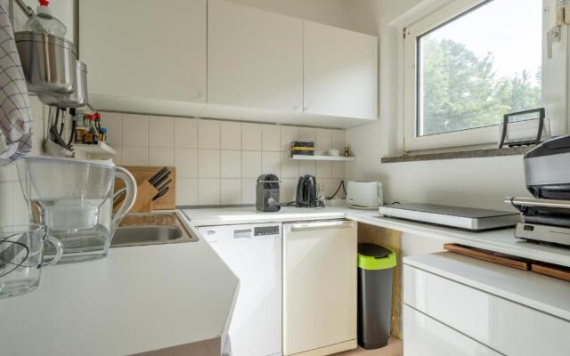 ID 7030 - Private Apartment