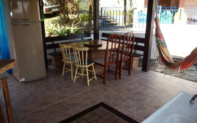 Casa Agradável com piscina.