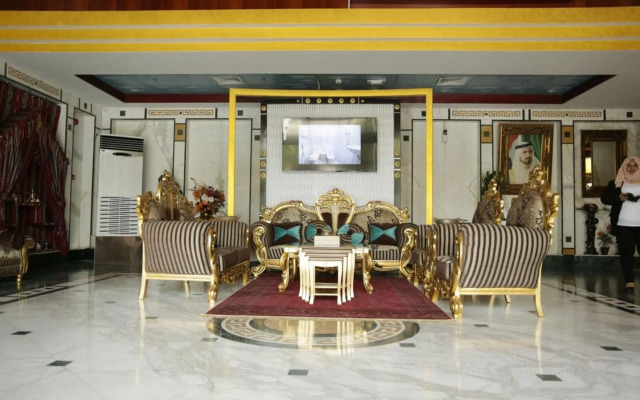 9 Hotel