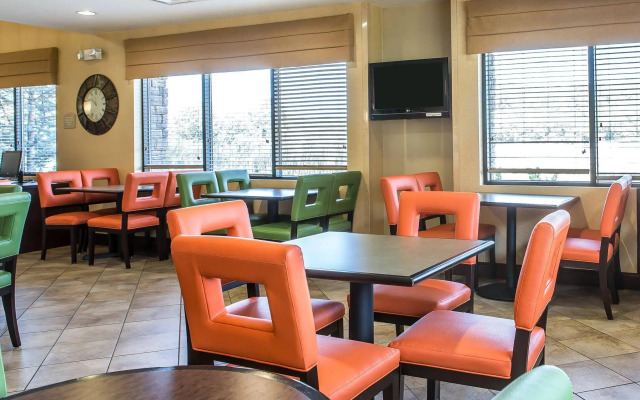 Comfort Suites Kodak Sevierville