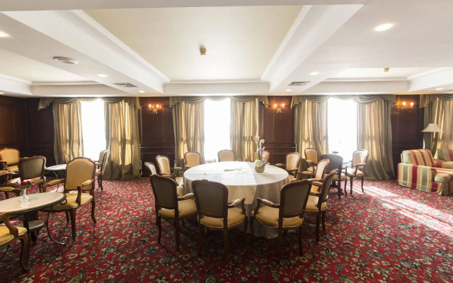 Nazareth Plaza Hotel