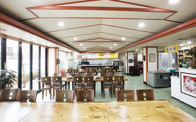 Boeun Winners Hotel