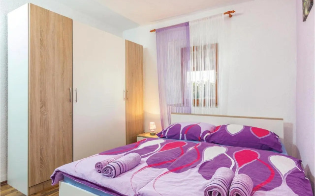Holiday home Svetvincenat with Outdoor Swimming Pool 207