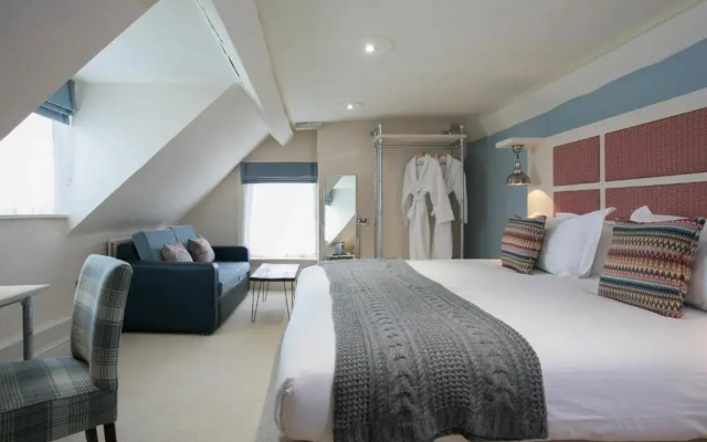 The Farmhouse at Mackworth