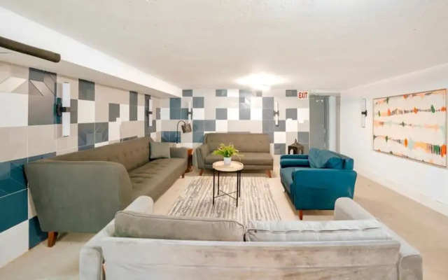 TWO Bedroom Apartment