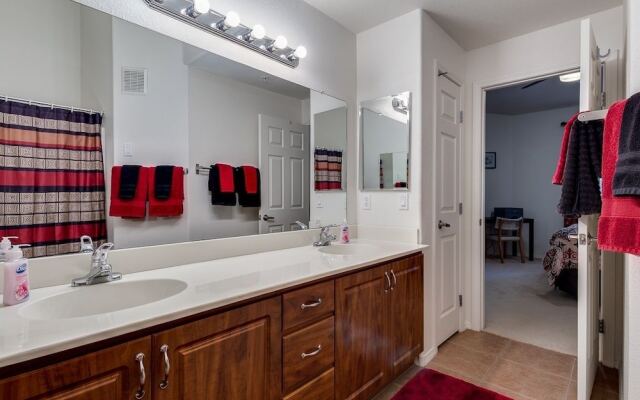 Southern #2055 2 Bedrooms 2 Bathrooms Condo
