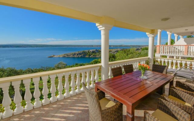Apartment Ana Maslenica