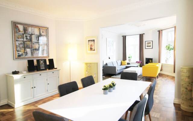 Nordic Host - Deichmans Gate 10