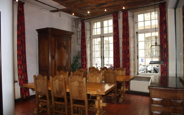MIJE Marais - Hostel