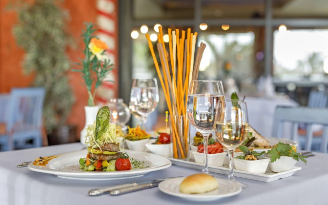 Royal Wings Hotel - All Inclusive