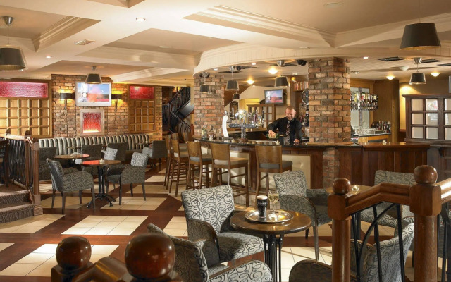 Dromhall Hotel