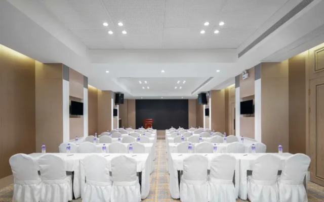 Vienna International Hotel Kunming Anning Donghu Branch