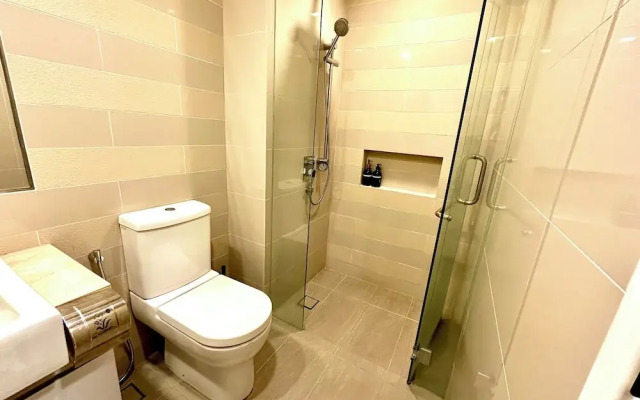 One Bukit Ceylon by Roomy