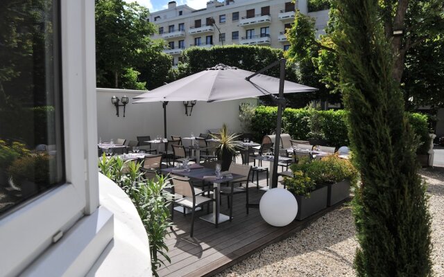 Best Western Villa Henri Iv Saint Cloud