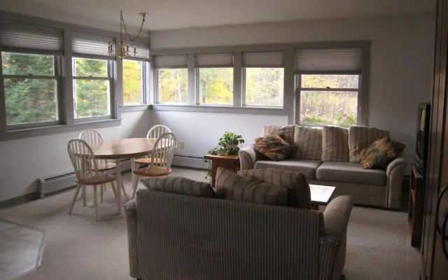 The Lodge at Lincoln Peak