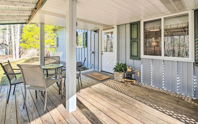 Penrose Home w/ Covered Deck + Fire Pit!