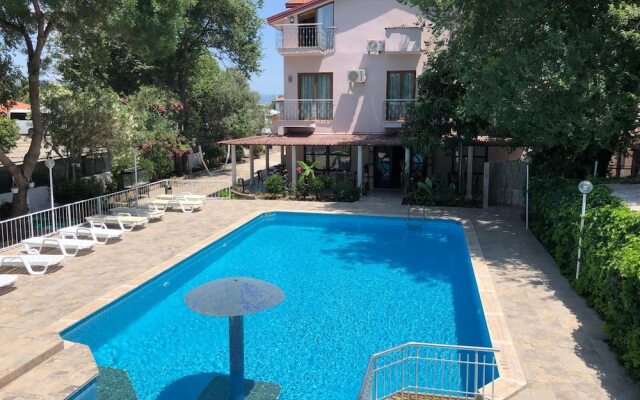 Nehir Suit Hotel