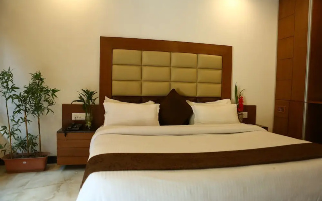 Hotel Devlok Primal