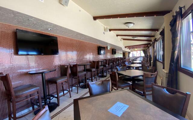 Best Western Plus Greenwell Inn
