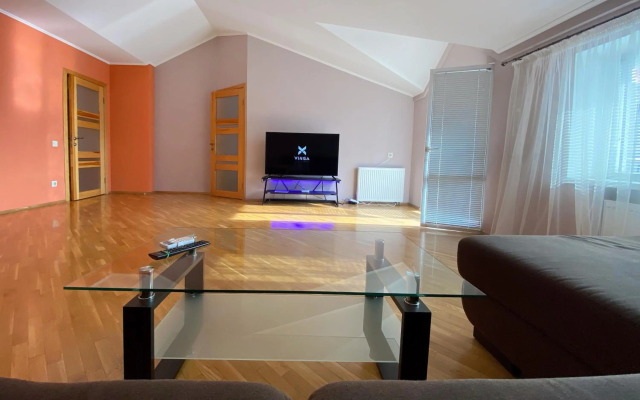 VIP 2 floors apartmens on MAIN SQUARE