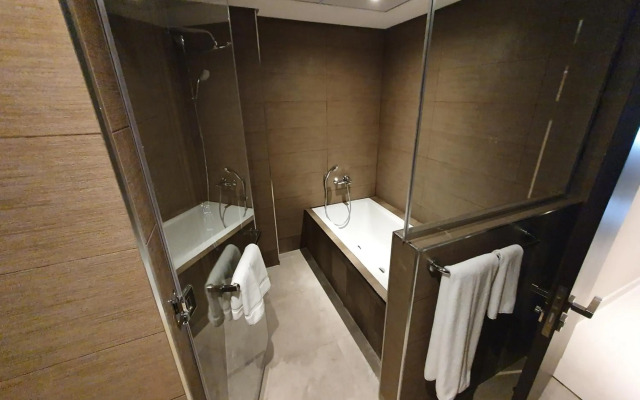The Jewel Hotel