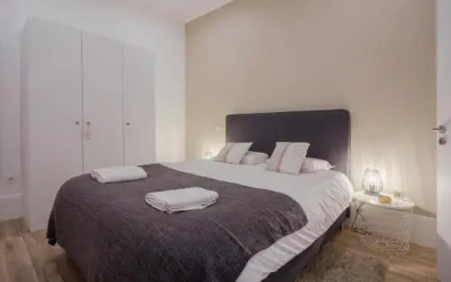Oporto City Flats - São João Apartments