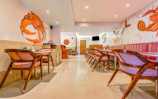 Fabhotel Ashirwad