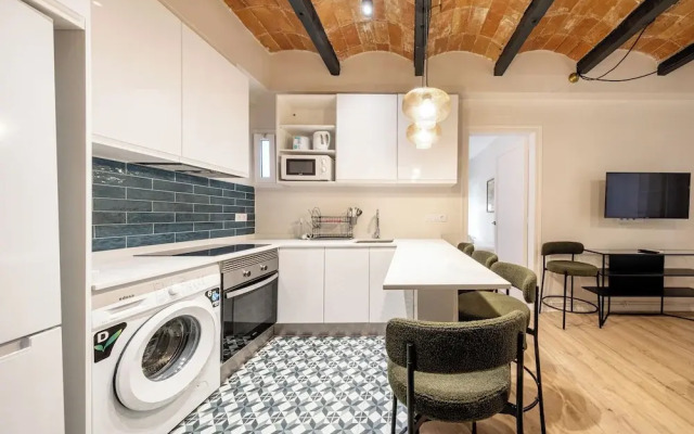 BeBarceloner Eixample Apartments