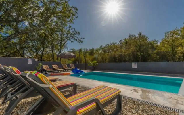 Adorable Villa With Pool and Terrace