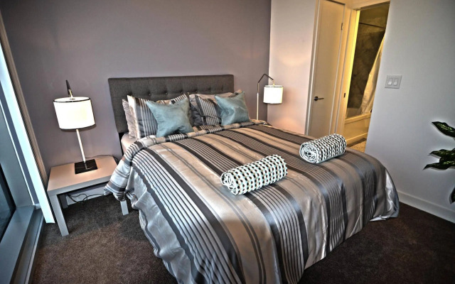 Toronto Escape - Onyx Suite