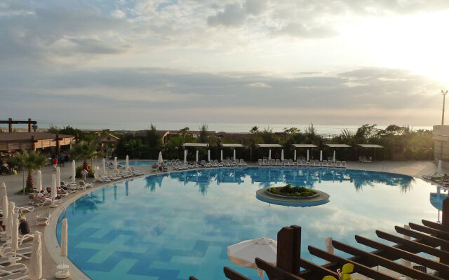 Seamelia Beach Resort Hotel & Spa