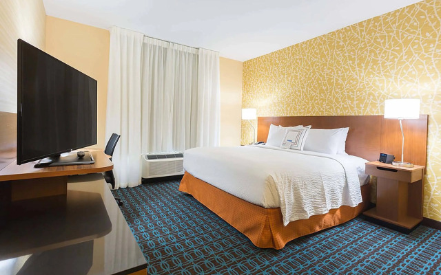 Fairfield Inn & Suites Jamestown