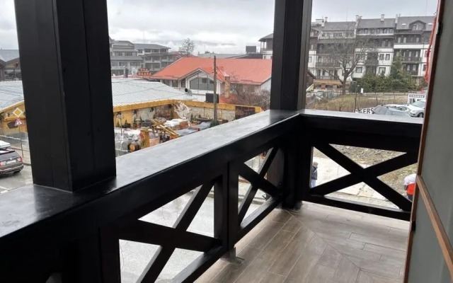 Room in Apartment - Granat Maisonette - Next to Gondola Lift, Ideal for 4 Guests