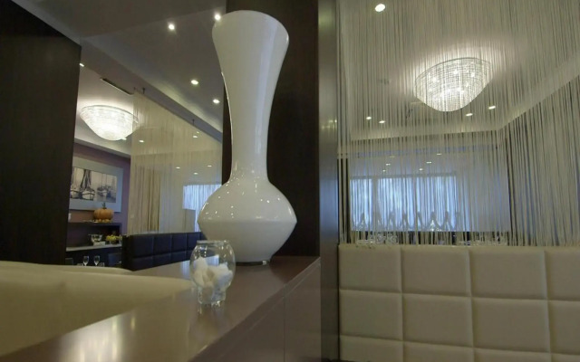 Hotel Select Suites & Spa / Apartments