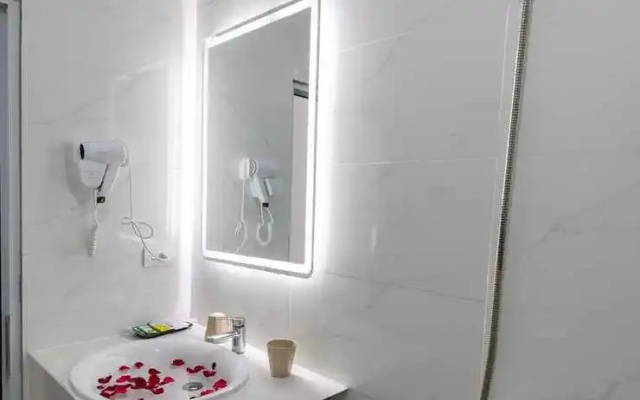 Hoang Gia Hotel Dong Anh