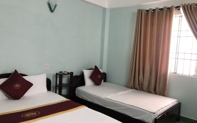 Oyo 945 Hong Ngoc Hotel