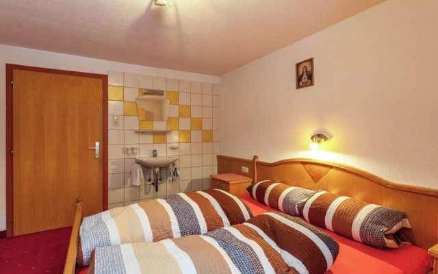 Cozy Apartment near Ski Area in See